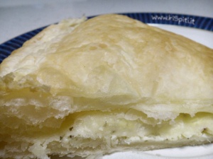 Pita Greca con la feta - Tiropita